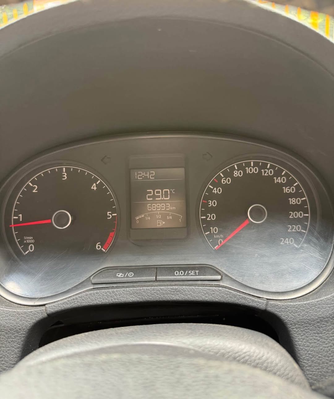 Volkswagen Ameo(2016-2019) Comfortline 1.2l (p)